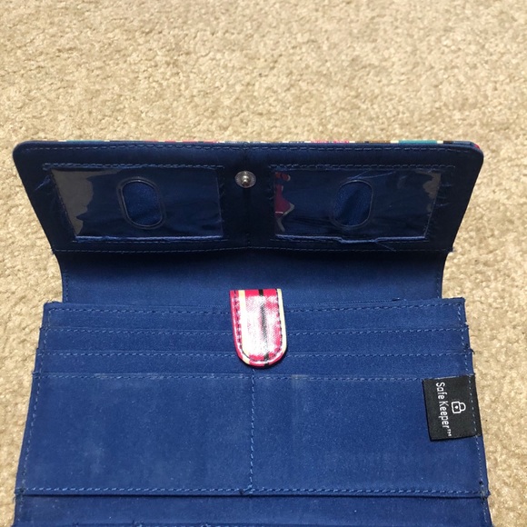 Wallet - Picture 3 of 3